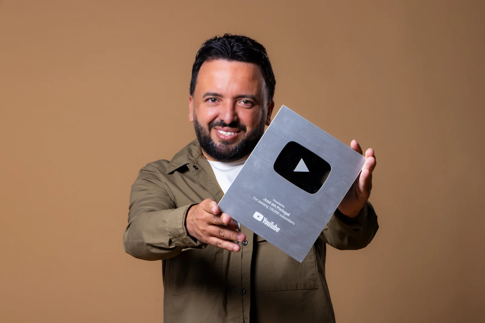 José